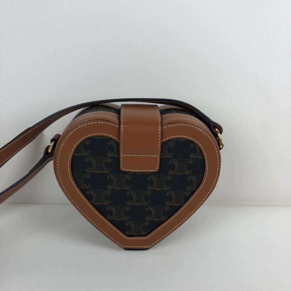 Celine Women Pre-Loved Bag Very Good Condition - Picture 3 of 9